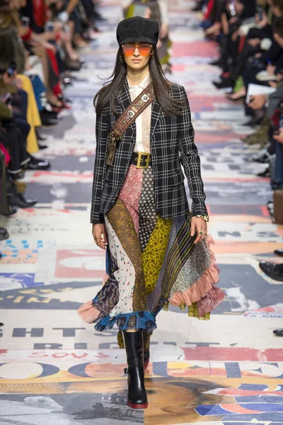 Look 47